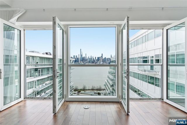 800 Ave At Port Imperial Boulevard 1010, Weehawken, NJ 07086