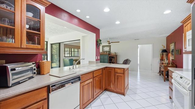 2130 72ND STREET CIRCLE W, Bradenton, FL 34209
