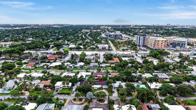 2017 NE 29th Ct, Fort Lauderdale, FL 33306