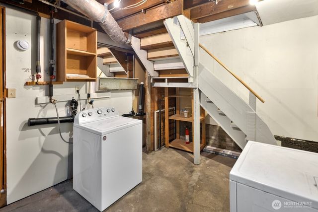 6322 5th Avenue NE, Seattle, WA 98115