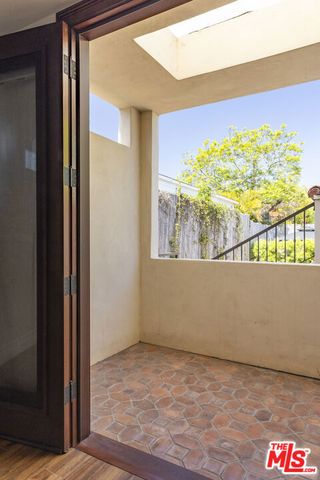 501 PIER Avenue, Santa Monica, CA 90405