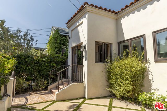 501 PIER Avenue, Santa Monica, CA 90405