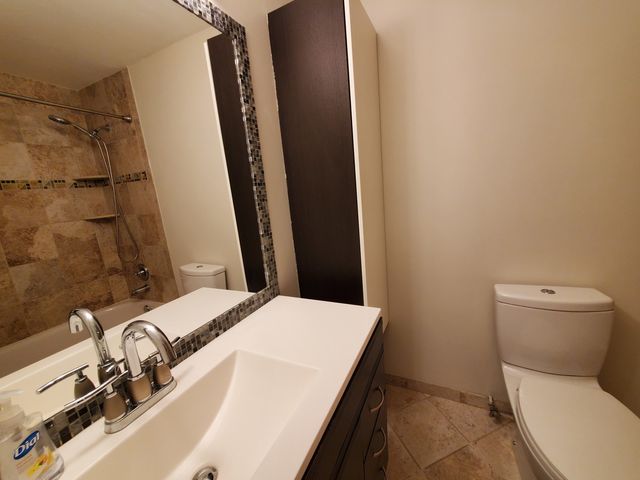 733 Plum Tree Court C2, Wheeling, IL 60090