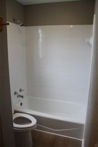 5400 E Sheldon Street B, Houston, TX 77008