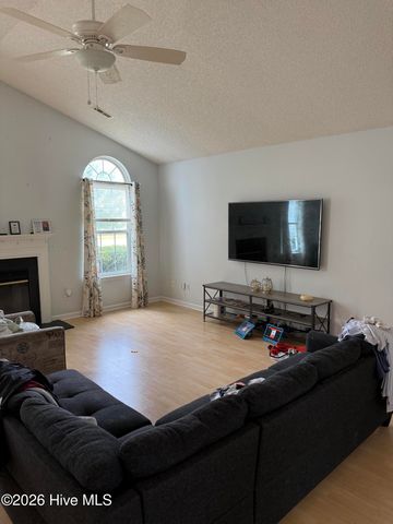 6701 Newbury Way, Wilmington, NC 28411