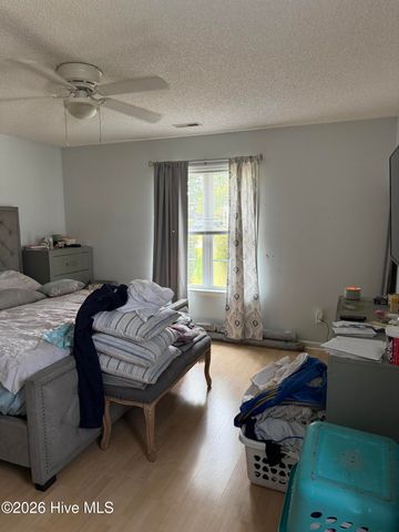 6701 Newbury Way, Wilmington, NC 28411