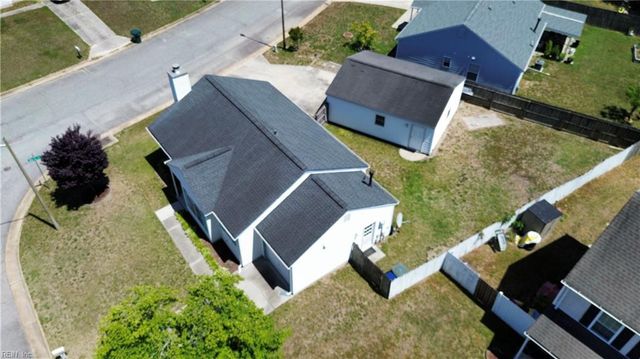 822 Estelle CT, Newport News, VA 23608