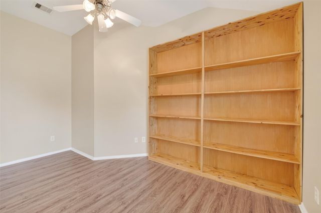 2507 Cypress Springs Court, Pearland, TX 77584