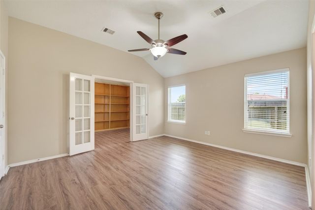 2507 Cypress Springs Court, Pearland, TX 77584