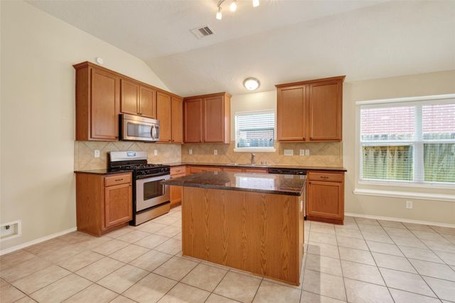 2507 Cypress Springs Court, Pearland, TX 77584