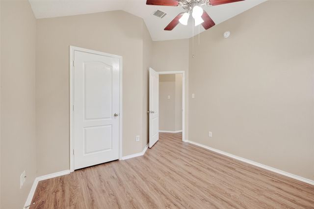 2507 Cypress Springs Court, Pearland, TX 77584