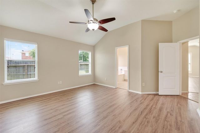 2507 Cypress Springs Court, Pearland, TX 77584