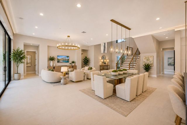 9148 CORAL ISLES Circle {Lot 13}, Palm Beach Gardens, FL 33412
