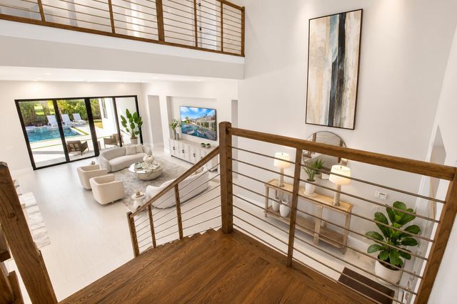 9148 CORAL ISLES Circle {Lot 13}, Palm Beach Gardens, FL 33412