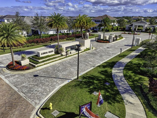 9148 CORAL ISLES Circle {Lot 13}, Palm Beach Gardens, FL 33412