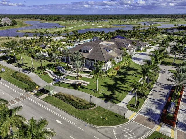 9148 CORAL ISLES Circle {Lot 13}, Palm Beach Gardens, FL 33412
