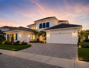 9148 CORAL ISLES Circle {Lot 13}, Palm Beach Gardens, FL 33412