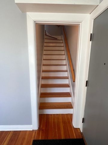 24 Ewell Ave 24, Lexington, MA 02421