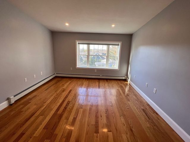 24 Ewell Ave 24, Lexington, MA 02421
