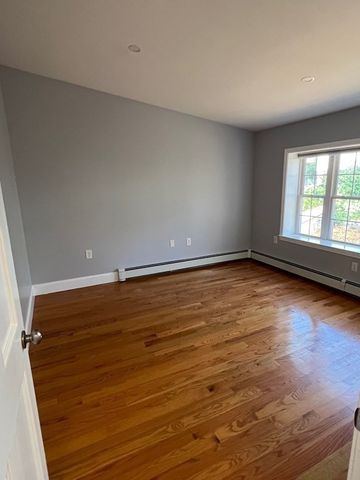 24 Ewell Ave 24, Lexington, MA 02421
