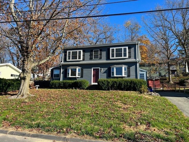 24 Ewell Ave 24, Lexington, MA 02421