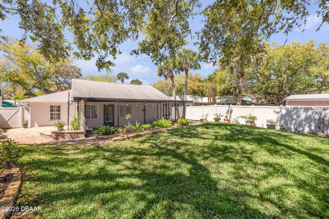 509 Yupon Street, New Smyrna Beach, FL 32169