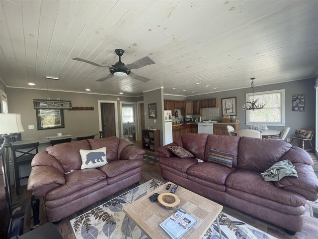 617 N Croswell Avenue, White Cloud, MI 49349
