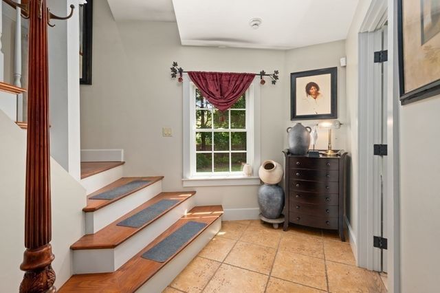 70 Osgood Street, Andover, MA 01810