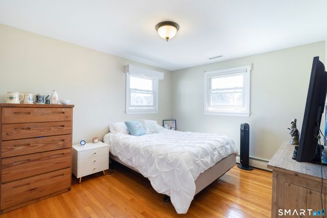 24 Indian Drive, Clinton, CT 06413