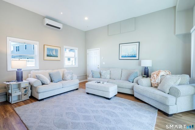 24 Indian Drive, Clinton, CT 06413