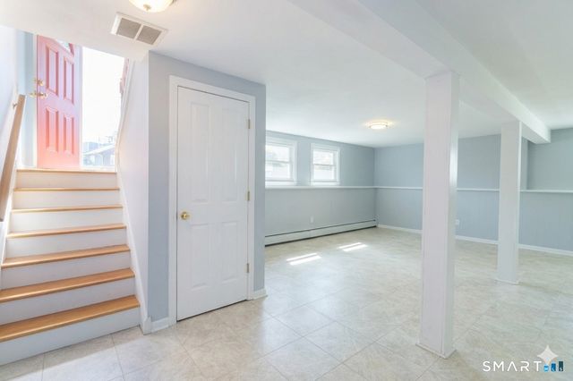 24 Indian Drive, Clinton, CT 06413