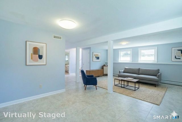 24 Indian Drive, Clinton, CT 06413