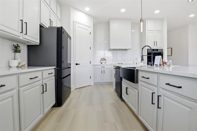 10467 HENBURY STREET, Orlando, FL 32832