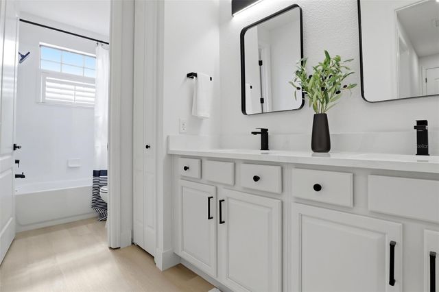 10467 HENBURY STREET, Orlando, FL 32832