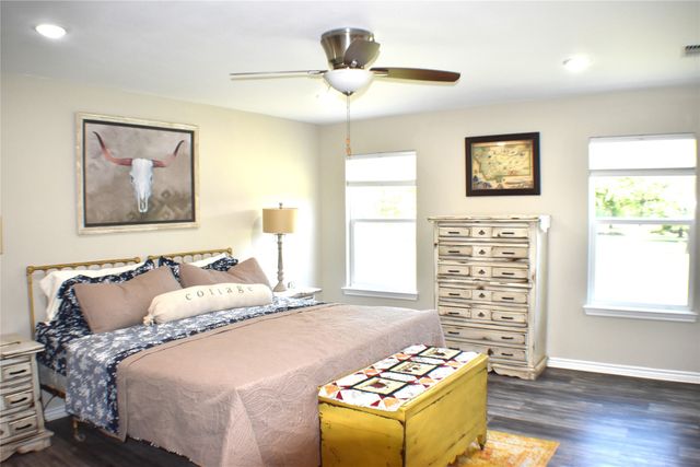 134 County Road 2749, Mineola, TX 75773