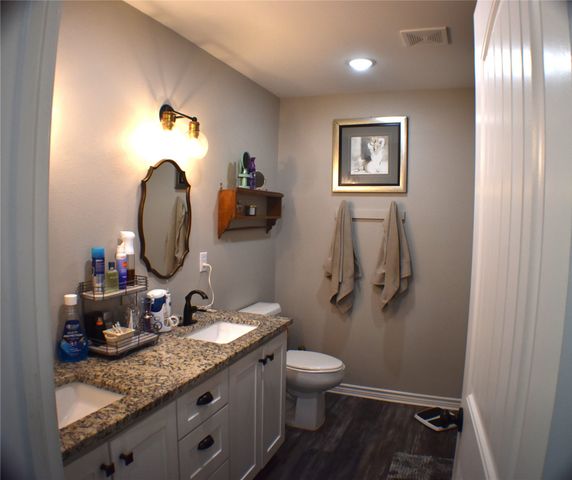 134 County Road 2749, Mineola, TX 75773