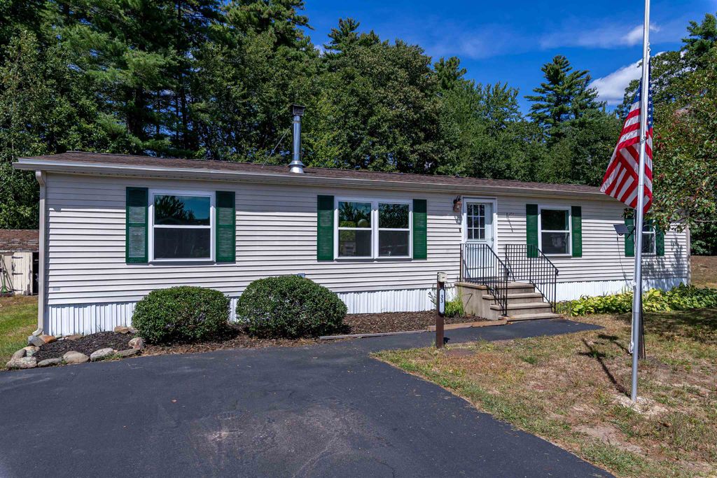 33 Goldrush Lane, Rochester, NH 03868