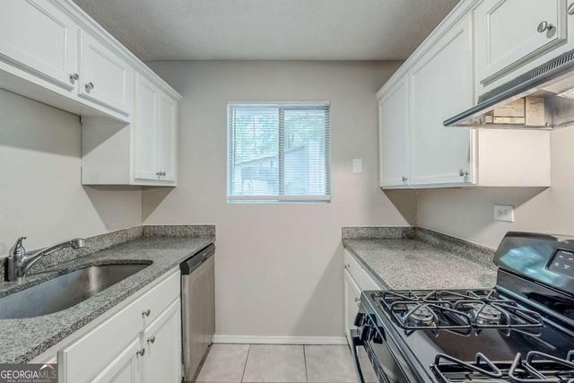 2347 Fairway Circle SW, Atlanta, GA 30331