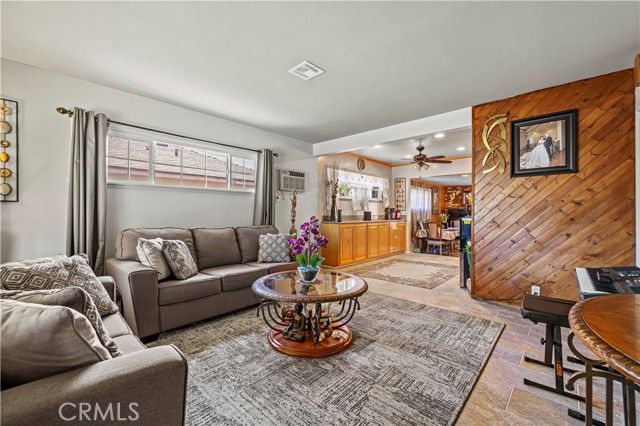 7463 Mason Avenue, Winnetka (los Angeles), CA 91306