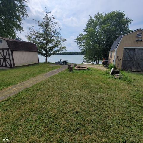 3102 A Van Bibber Lake, Greencastle, IN 46135