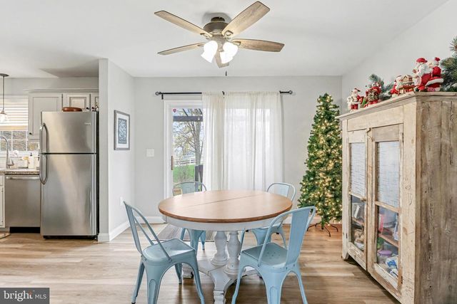 238 CHELMSFORD DR, Marietta, PA 17547