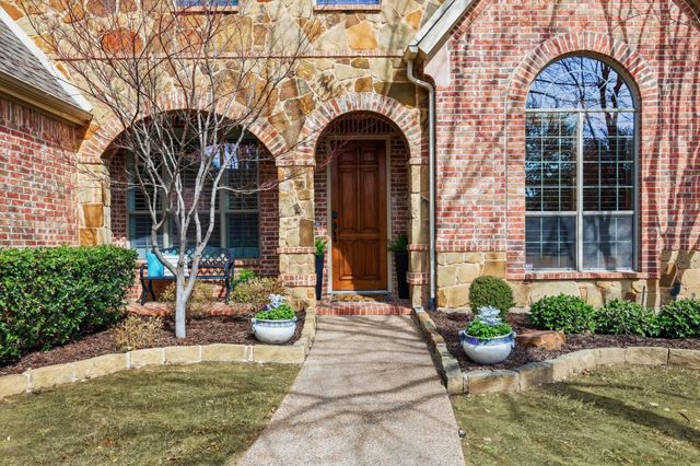 329 Farm View Trail, Keller, TX 76248