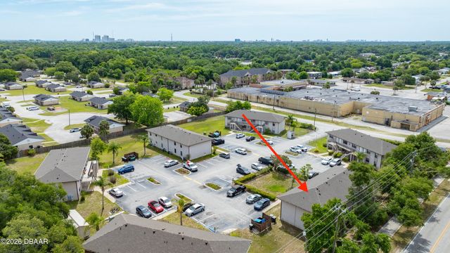 1290 9th St Apt 208, Daytona Beach, FL 32117