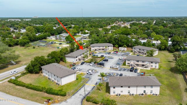1290 9th St Apt 208, Daytona Beach, FL 32117