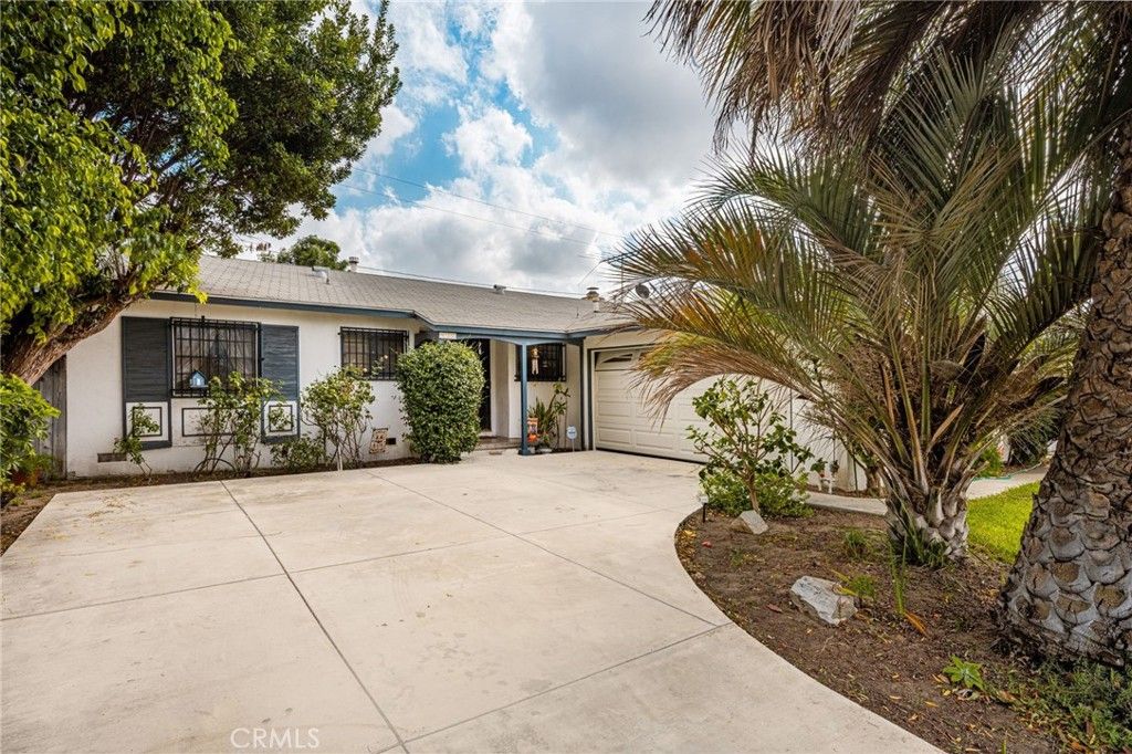 927 S Laurel, Santa Ana, CA 92704 — photo 4