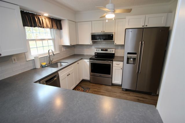 499 S Prospect St Unit 4, Burlington, VT 05401