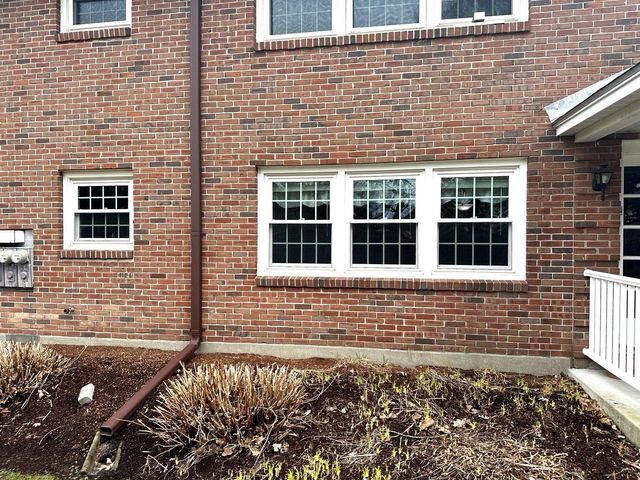 499 S Prospect St Unit 4, Burlington, VT 05401