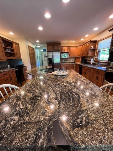 270 West Hill Rd A, Big Flats, NY 14814