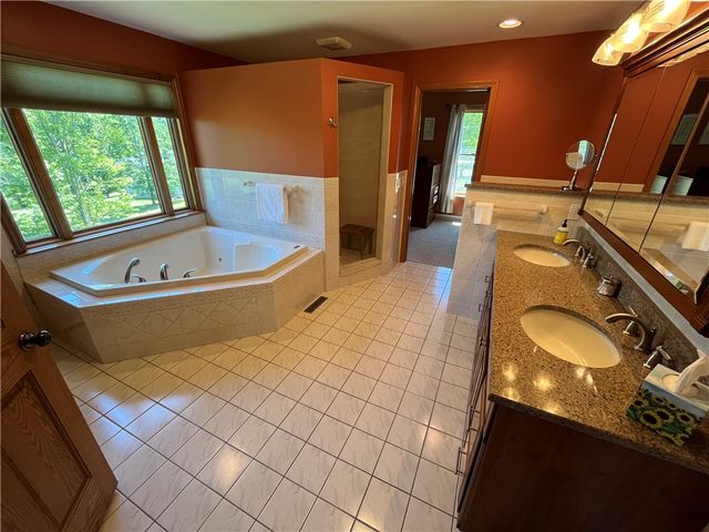 270 West Hill Rd A, Big Flats, NY 14814