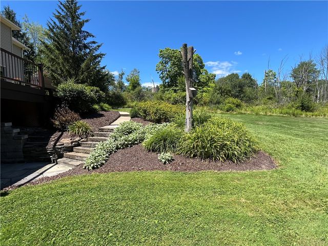 270 West Hill Rd A, Big Flats, NY 14814